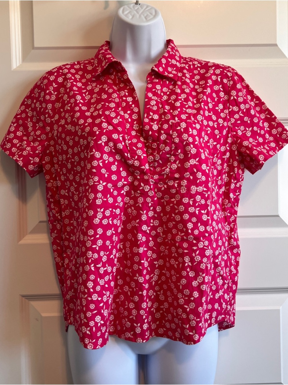 J. CREW Popover Poplin Short Sleeve Blouse Pink Ditsy Sprig floral Size Small